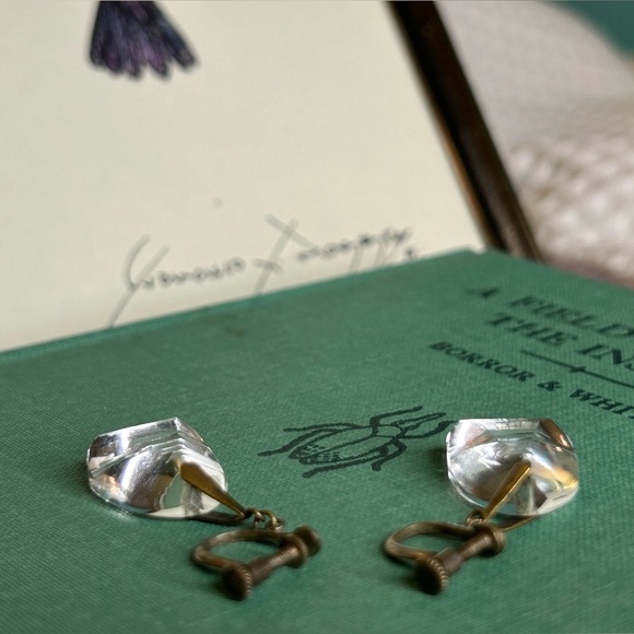 Antique Screw-Back Earrings - Picture 11 of 16